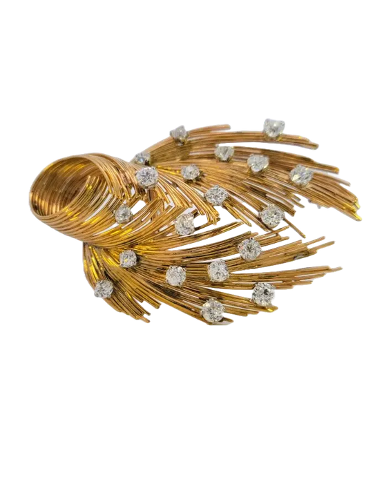 Retro Gold Wire and Diamond Brooch