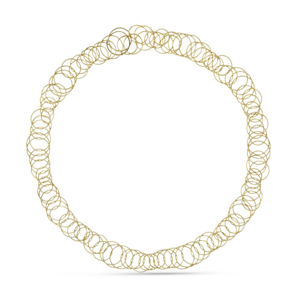 Buccellati Hawaii Round Link Gold Necklace in luminous gold featuring interlocking round links and a concealed clasp, showcasing exquisite Italian craftsmanship.