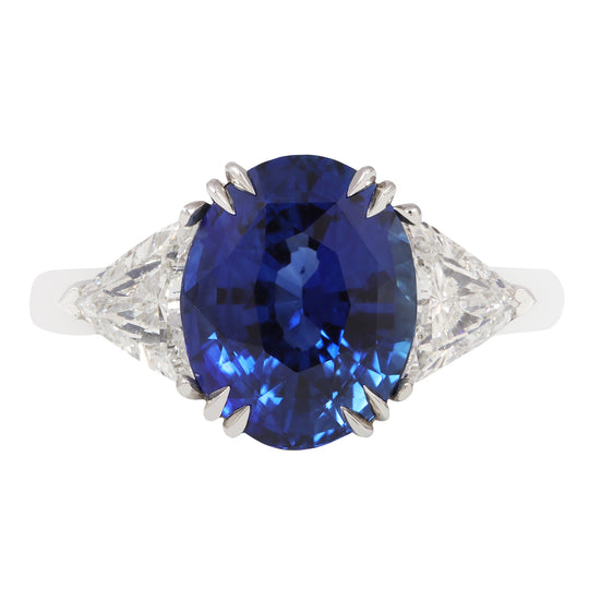 Impressive Oval Sapphire and Diamond Trilliant Ring