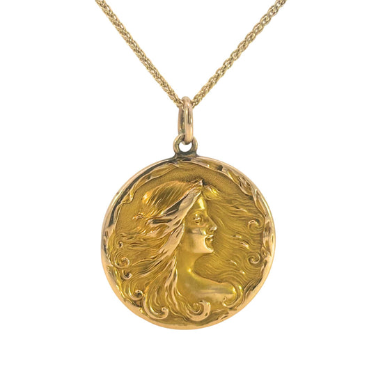 Art Nouveau Lady Profile Locket – Engraved Gold, 32.5mm