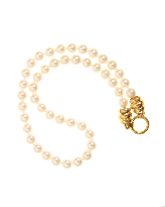 Pearl Necklace with Martin Clasp